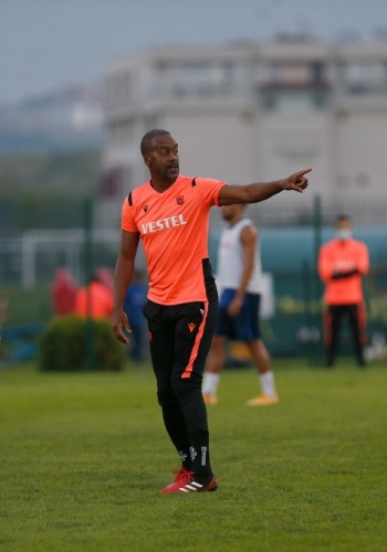 Trabzonspor Başakşehir'e bileniyor 5