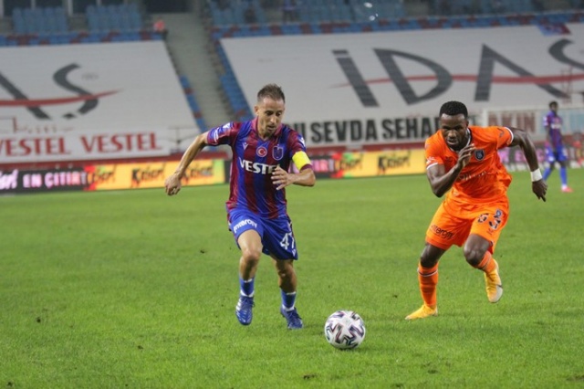 Spor yazarlarından Trabzonspor Başakşehir yorumları 34