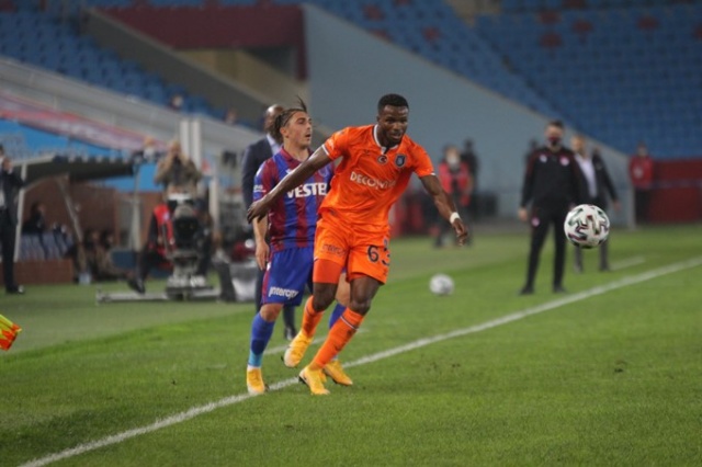 Spor yazarlarından Trabzonspor Başakşehir yorumları 24