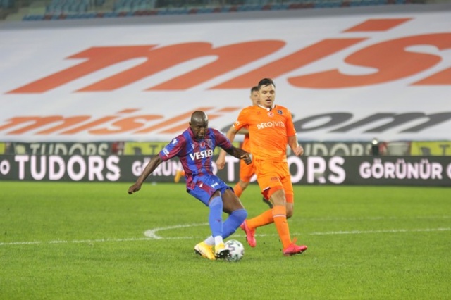 Spor yazarlarından Trabzonspor Başakşehir yorumları 19
