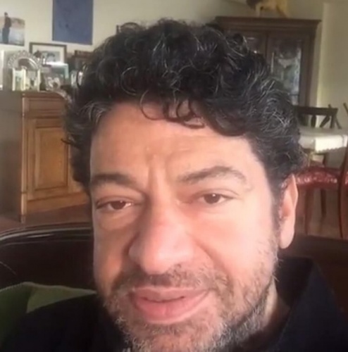 Ünlü sanatçı Hakan Taşıyan'dan iyi haber 3