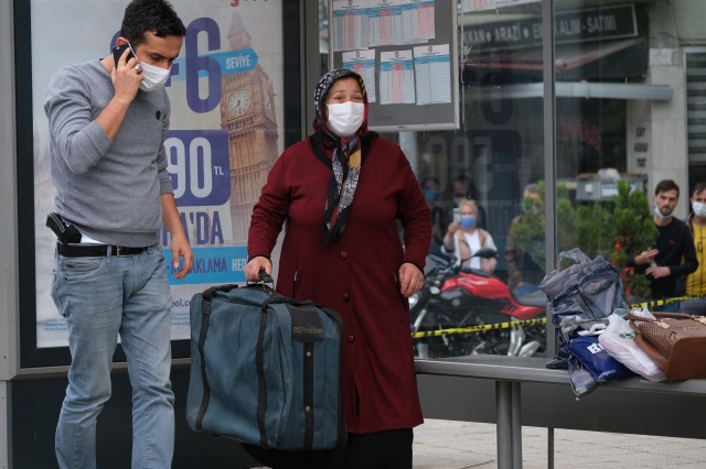 Trabzon'da şüpheli valiz polisi harekete geçirdi 10