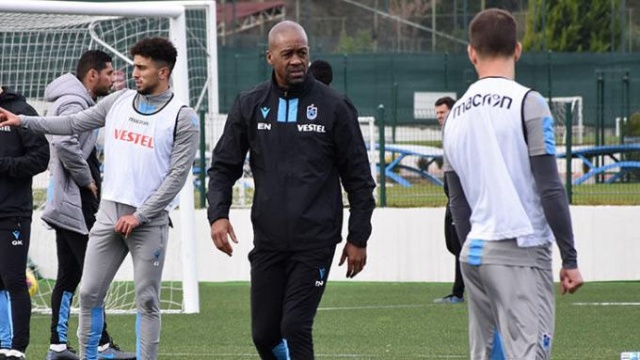 "Newton istediği 11'le antrenmana bile çıkamadı" 6