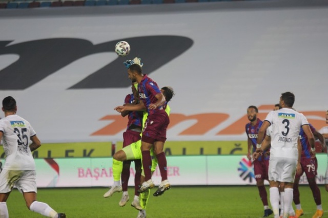 Spor yazarlarından Trabzonspor Kasımpaşa yorumları 17