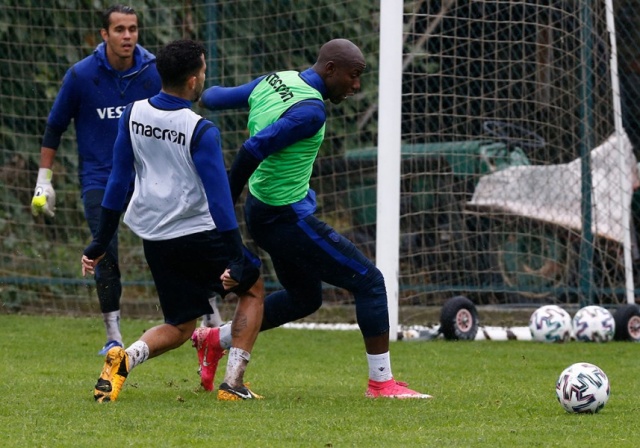 Trabzonspor Alanyaspor Hazırlıklarını Taktik Antrenmanla Sürdürdü 8