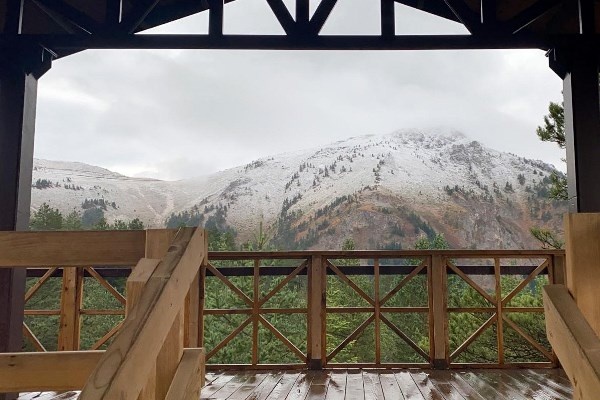 Gümüşhane'de kar yüzünü gösterdi 6