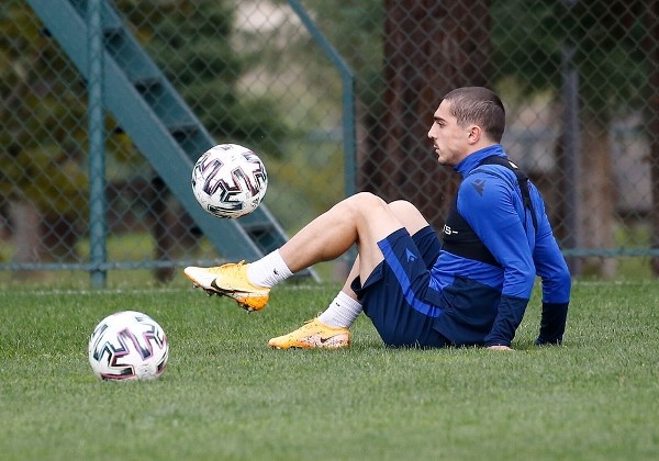 Trabzonspor Alanyaspor Hazırlıklarını Taktik Antrenmanla Sürdürdü 7