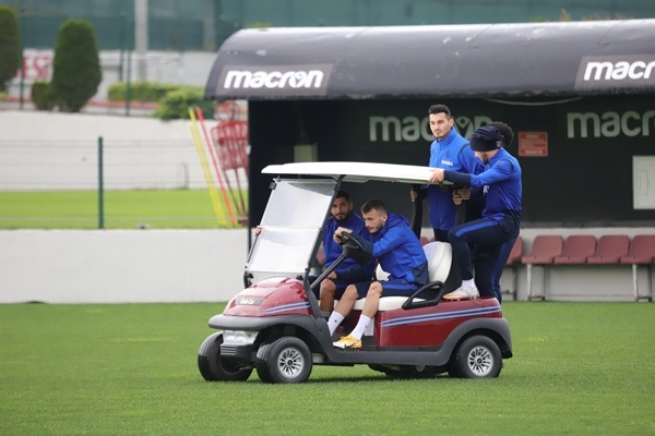 Trabzonspor Alanyaspor Hazırlıklarını Taktik Antrenmanla Sürdürdü 20