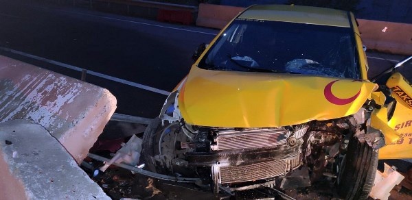 Trabzon'dan dönüş yolunda kaza: 1 Ölü 2