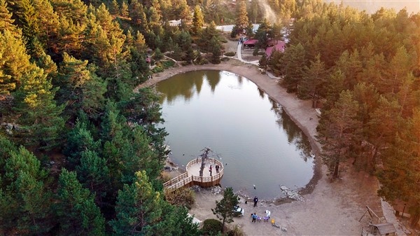 Limni Gölü'ne ziyaretçi akını 5