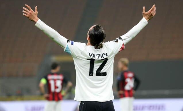 Yusuf Yazıcı Fransa manşetlerinde 14