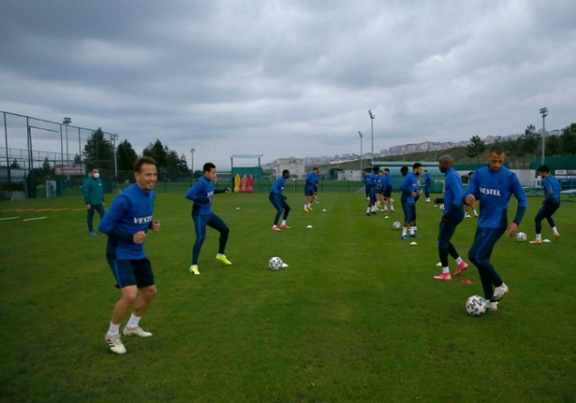 Trabzonspor'da Erzurumspor maçı hazırlıkları sürüyor: Hedef 3 puan 5