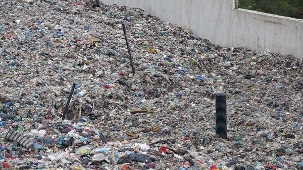 Trabzon'da facia uyarısı! “Vahşi depolama yapılıyor” 11