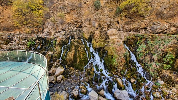 Gümüşhane'de 40 gözeli şelaleye Karadeniz'in en uzun zipline hattı kurulacak 4