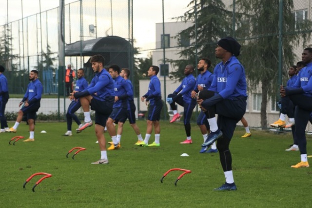 Trabzonspor'da Erzurum hazırlıkları yeniden başladı 30