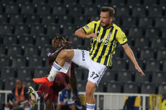 Novak bir darbe daha yedi 7