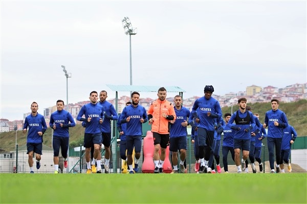 Trabzonspor'da Erzurumspor maçı hazırlıkları sürüyor 4