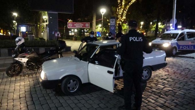 Trabzon'da Sokağa Çıkma Yasağı! İlk cezayı bakın kim yedi 12