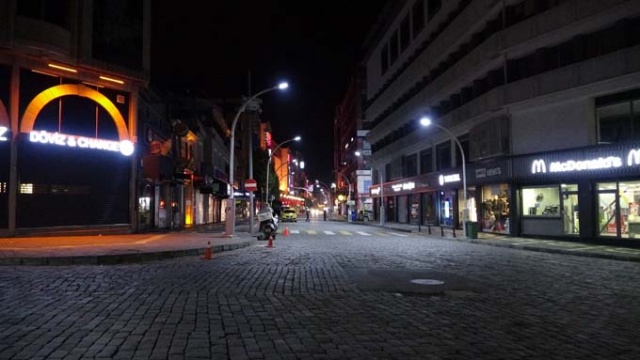 Trabzon'da Sokağa Çıkma Yasağı! İlk cezayı bakın kim yedi 13