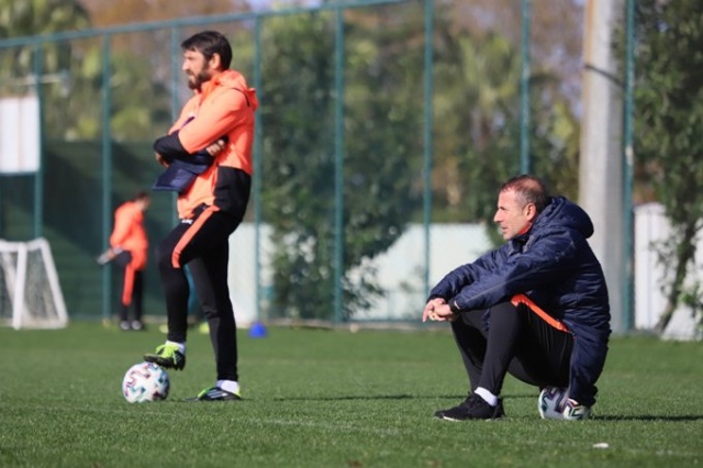 Trabzonspor ara vermeden çalışmalara başladı 14