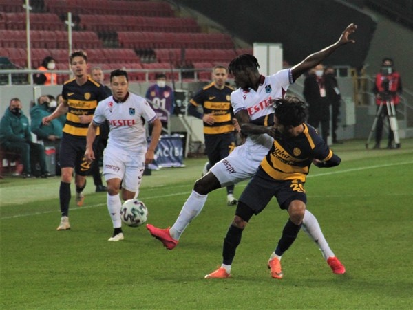 Ankaragücü - Trabzonspor maçında neler oldu? 5