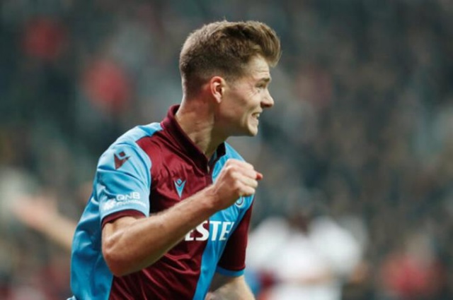 Sörloth gündemden düşmüyor 9