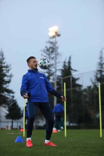 Trabzonspor Sivasspor hazırlıklarını sürdürüyor. 1 Aralık 2020 6