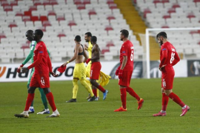 UEFA'dan Türk kulüplerine şok 8