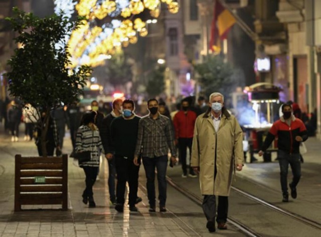 Koronavirüs üfürüğü! 136 kişiyi yaktı 2