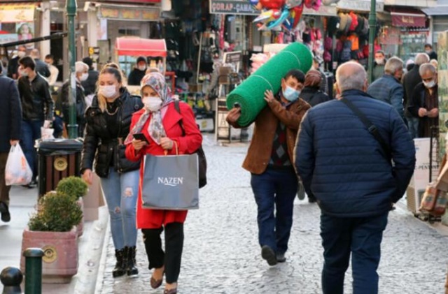 Koronavirüs üfürüğü! 136 kişiyi yaktı 20