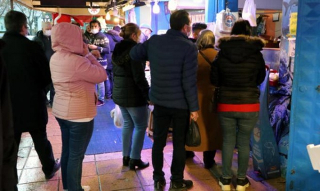 Koronavirüs üfürüğü! 136 kişiyi yaktı 7