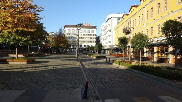 Trabzon'da yollar ve caddelerde sessizlik hakim 13