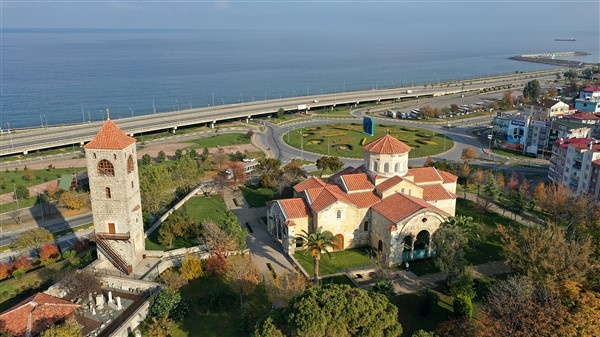 Kısıtlamanın 2. gününde Trabzon sokakları 4