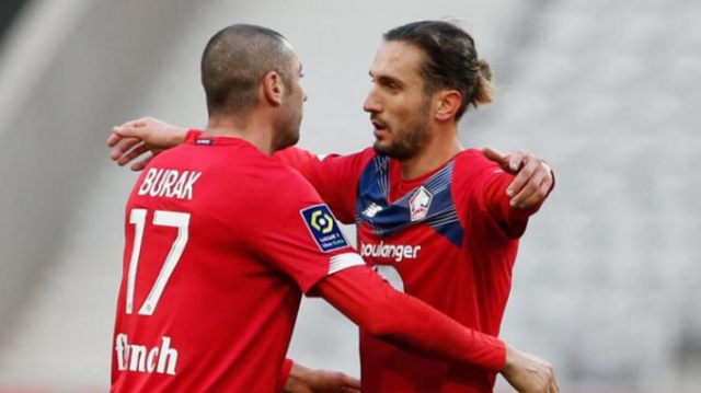 Fransa'da gündem Burak ve Yusuf 3