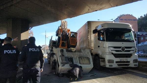 Trabzon’da vinç viyadüğe takıldı: 1 yaralı 14