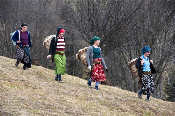 Karadeniz'in çalışkan kadınlarını pandemi de durduramadı 14
