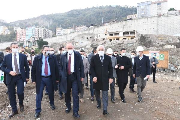 Avni Aker Millet Bahçesi'nde son durum 8