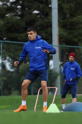 Trabzonspor, Galatasaray Maçı Hazırlıklarına Mehmet Ali Yılmaz’da Başladı 5