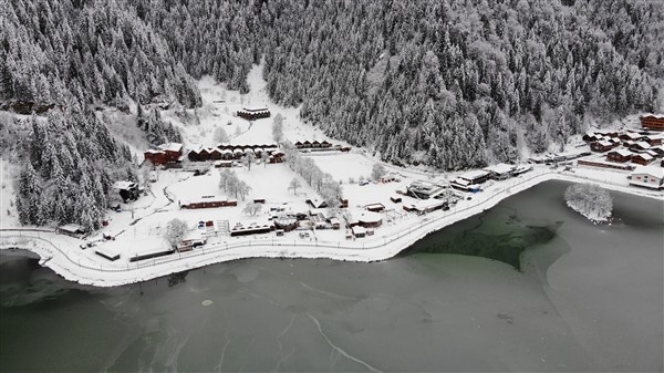 Uzungöl'den muhteşem kar manzaraları. 25-12-2020 14