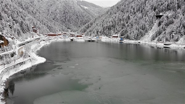 Uzungöl'den muhteşem kar manzaraları. 25-12-2020 6
