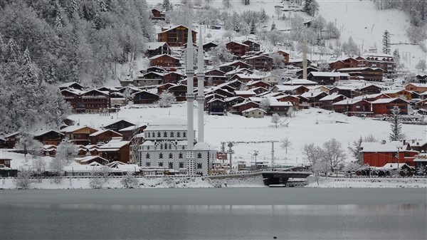 Uzungöl'den muhteşem kar manzaraları. 25-12-2020 15