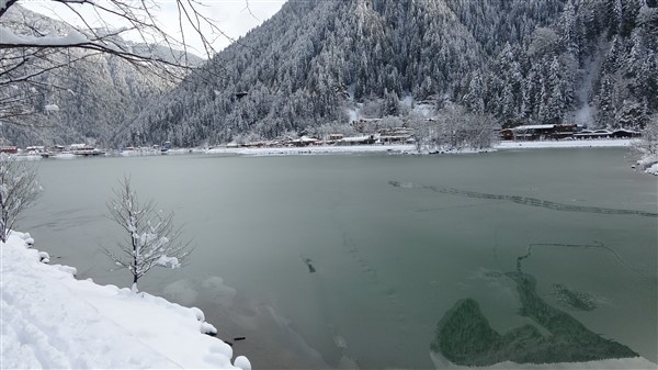 Uzungöl'den muhteşem kar manzaraları. 25-12-2020 9