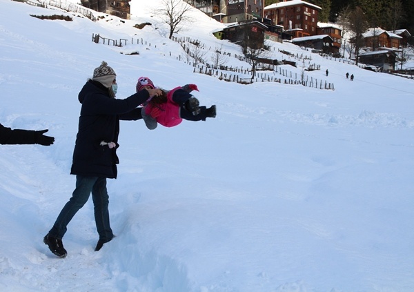 Karla kaplı Ayder Yaylası, kısıtlamada sessiz 4