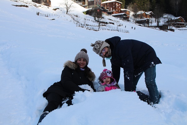 Karla kaplı Ayder Yaylası, kısıtlamada sessiz 13