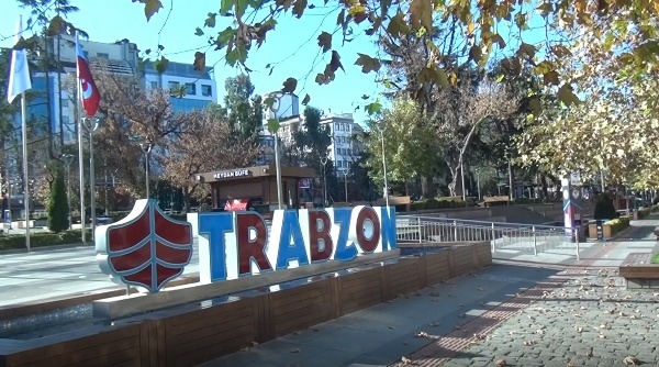 Sokağa çıkma yasağının 2.gününde Trabzon'da sokaklar boş kaldı! 2