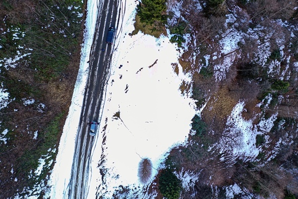 Bulutlara komşu Hıdırnebi Yaylası beyaz örtüsüyle şölen sunuyor 7