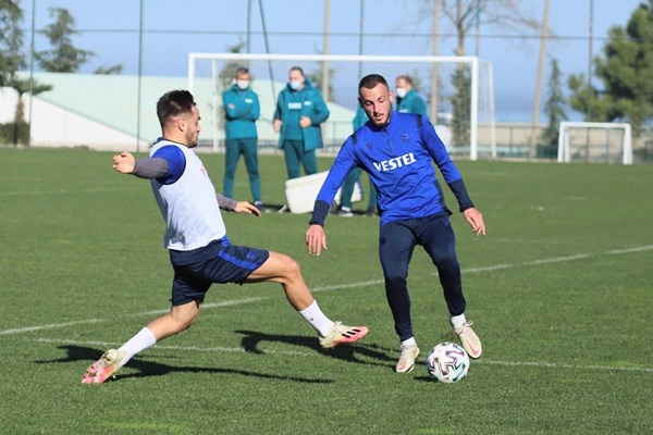 Trabzonspor Karagümrük'e hazırlanıyor! Abdülkadir Ömür... 21