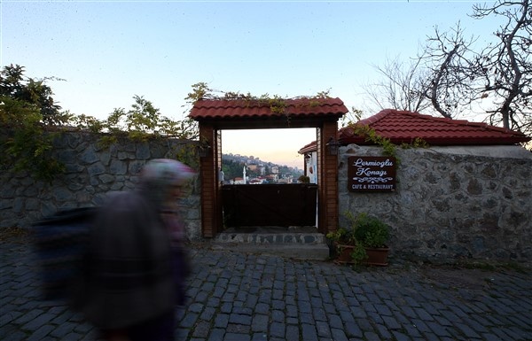 Turistlerin gözdesi "Ortamahalle" yenilenen yüzüyle hizmet verecek 11