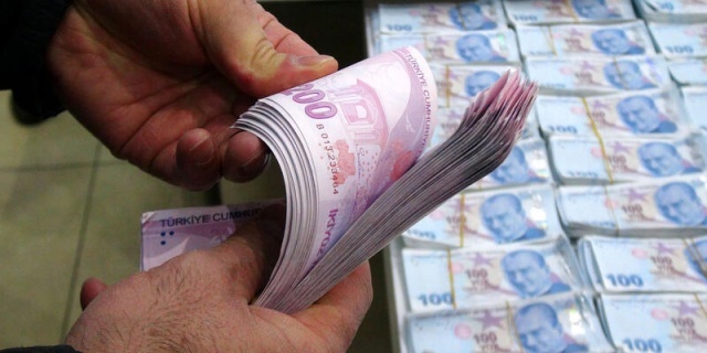 Milyonlarca memur ve emekliye müjde: Yeni maaşlar... 10