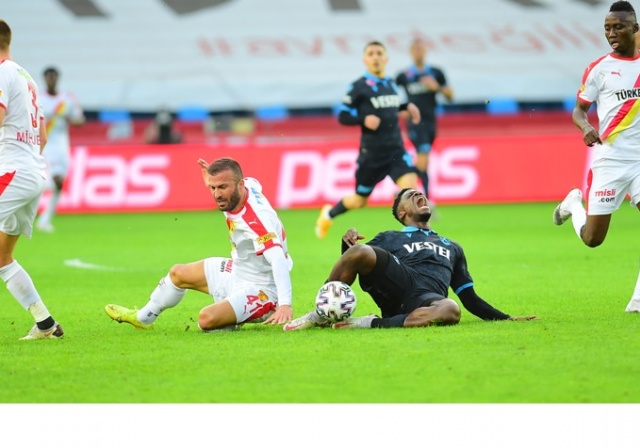 Spor yazarları Trabzonspor'un Göztepe galibiyetini değerlendirdi 18